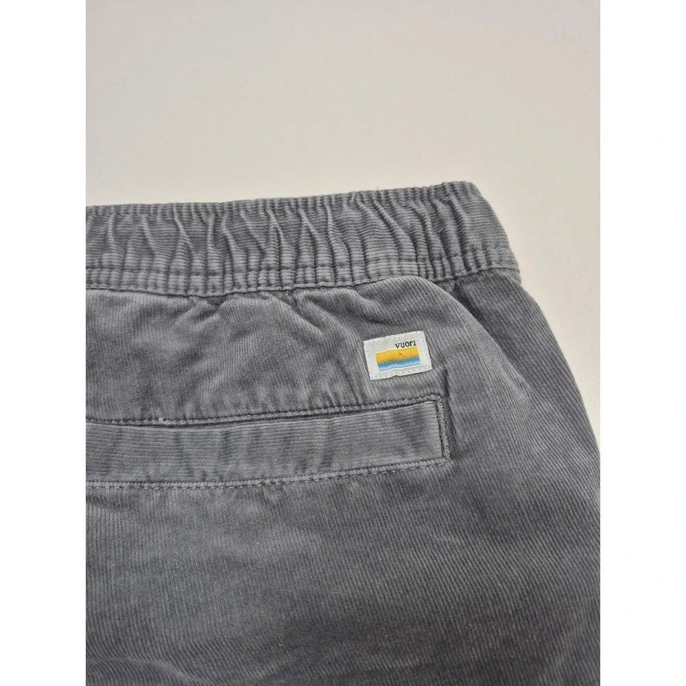Vuori Optimist Shorts Men's Small Gray Corduroy Chino 8